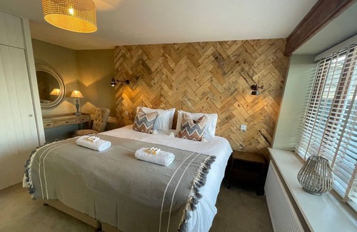 Muchelney Cottage | 2 bedroom accommodation in Stathe