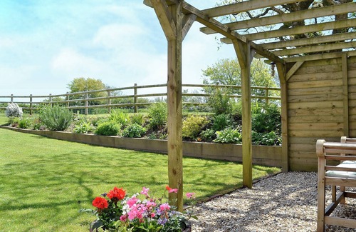 Bude Cottage | 2 bedroom accommodation in Welcombe, near Bude