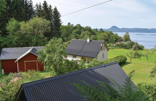 Etne House | 2 bedroom amazing home in Skånevik