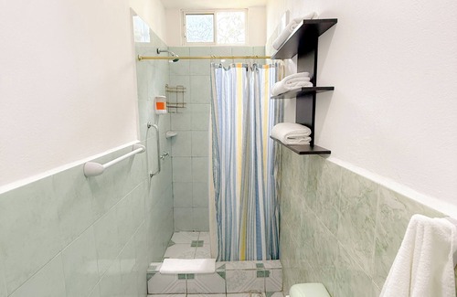 Puerto Ayora Apartment | 2 bedroom apartment in Galapagos.