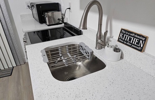 Davenport Apartment | 2-bedroom apartment in charming Davenport
