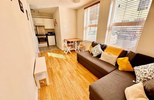Lewisham Apartment | 2 bedroom apartment in SE13