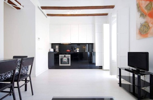 Barrio del Carmen Apartment | 2 Bedroom Apartment with balcony. Old Town. Valencia. MS6