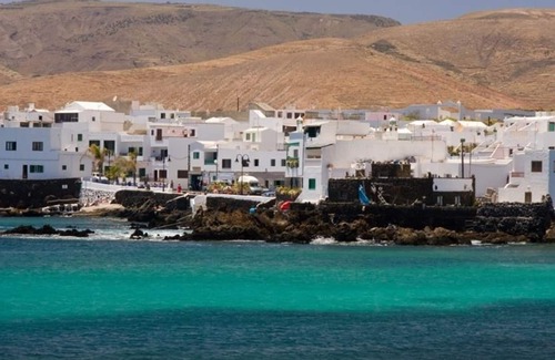 Punta Mujeres Apartment | 2 bedroom apartment with spectacular roof terrace & sea views, Free WIFI