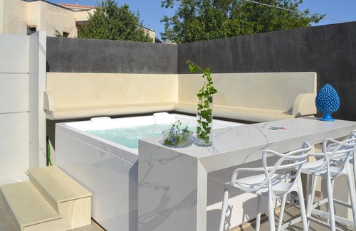 Fondo Morte House | 2 bedroom beach front home in Marzamemi