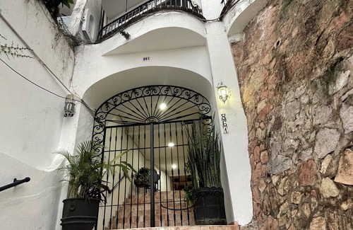 Puerto Vallarta Condo | 2 bedroom condo with ocean view 5 min to Beach