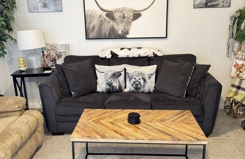 Stanardsville Cottage | 2-bedroom cottage in beautiful near Skyline Drive, Massanutten & Charlottesville