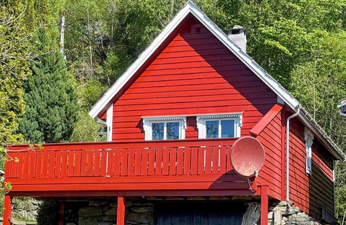 Ytre Alvik House | 2 bedroom cozy home in ålvik