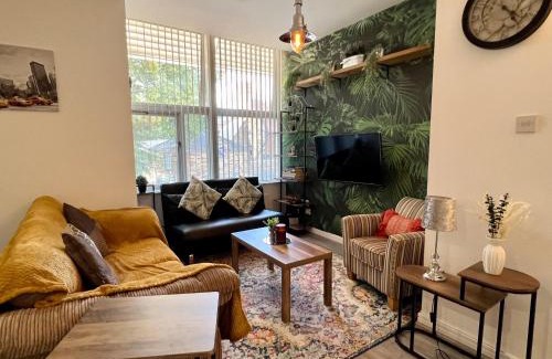 Wellingborough Apartment | 2 Bedroom Flat Oak in Town Center Wellingborough