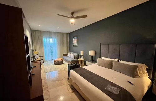 Nuevo Vallarta Hotel | 2 Bedroom Grand Mayan Deluxxe Ocean Front VIP Access Park & 2x1 Golf Tournament