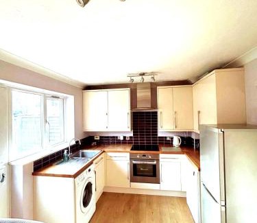Eight Ash Green Apartment | 2 Bedroom House off A12 Colchester