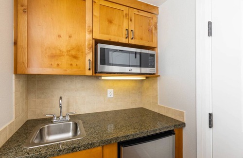 South Lake Tahoe Resort | 2 Bedroom - Marriott's Timber Lodge Tahoe - Full Resort Access