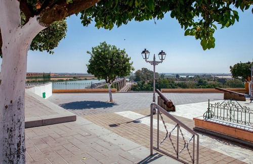 Alcala Del Rio House | 2 bedroom nice home in Alcalá del Río