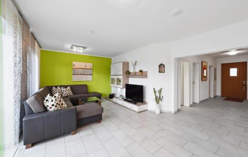 Rotthalmuenster House | 2 Bedroom Nice Home In Rotthalmünster