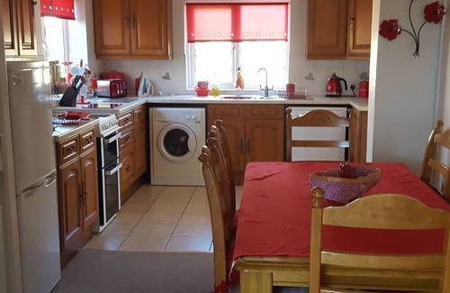 Cemaes Bay House | 2 bedroom private vacation home in cemaes bay