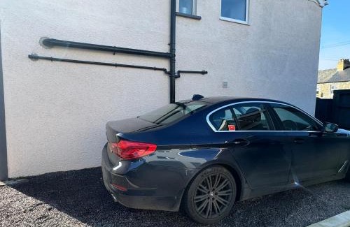 Brecon Apartment | 2 bedroom split level apartment