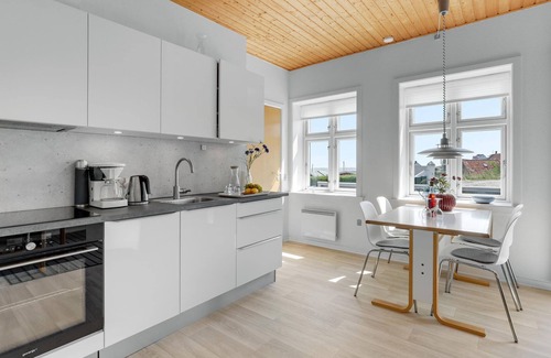 Sandvig Apartment | 2 bedroom stunning apartment in Allinge