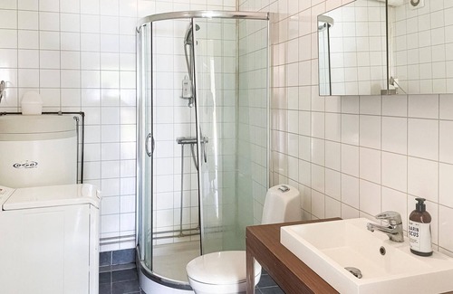 Dovre House | 2 bedroom stunning home in Dovre