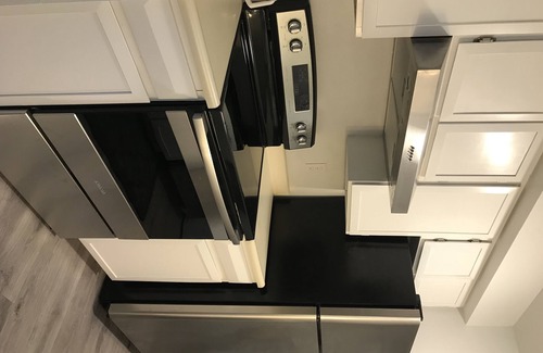 Englewood Condo | 2 Bedroom with Pool & Balcony, Walk to Transit, Restaurants & Tech Center