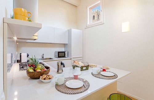 Lucca Historical Center Apartment | 2 Bedrooms Apartment with Terrace and Amazing Views