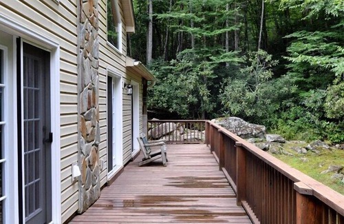 Maggie Valley House | 2 BR, 2 BA Secluded Home, 50-foot Creekfront View