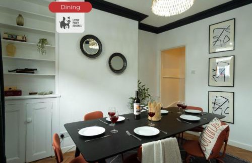 Leicester Apartment | 2 BR Apartment By Littlepiggyrentals Short Lets & Serviced Accommodation Leicester With Wi-Fi, Free Parking & Outdoor Area