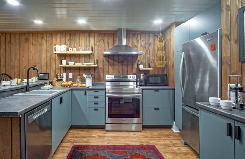 Snowshoe House | 2 Br: Wabasso 5: 2Br, 2 Bath