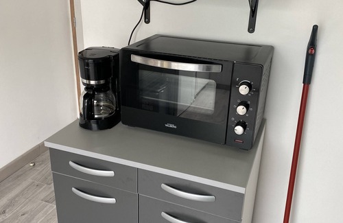 Rosendael Apartment | (2) Bright studio near the beach of Malo