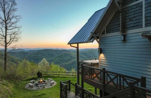 Wolf Laurel House | 2 Cabins & Views for Miles Hot Tubs Pool Table