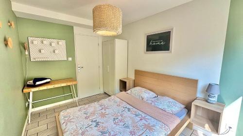 Douai Apartment | 2 chambres en RDC avec terrasse 4 personnes