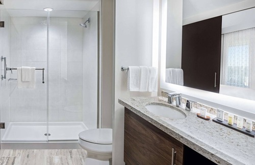 College Station Hotel | 2 Connecting Suites at a Hotel