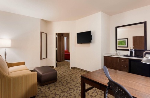 Central Business District Hotel | 2 Connecting Suites at a Hotel