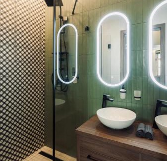 Gyor Apartment | 2 - Dolce Antoinette - DonViore