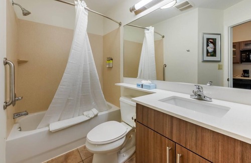 Biggar Hotel | 2 Double Beds Studio | Near Sanibel Islands