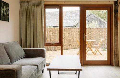 Beccles House | 2 Henham Barns