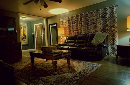 Meadowbrook House | 2 KING BEDS! and near a Golf course