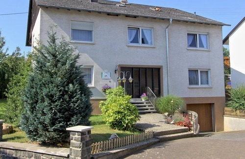 Sulzbach Apartment | 2 large apartments house