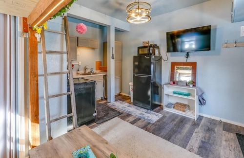 Fairbanks Apartment | 2 Mi to Dtwn and Pioneer Park Fairbanks Studio!