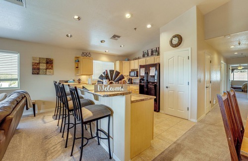 Payson Apartment | 2 Mi to Lake: Apt w/Balcony in Payson!