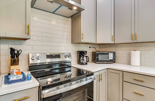 Near Northside House | 2 Mi to Mass Ave: Indianapolis Townhome Near Parks