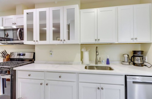 Le Droit Park House | 2 Mi to National Mall: DC Townhome