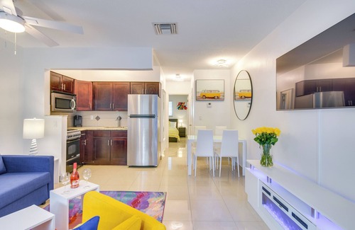 Hallandale Beach Condo | 2 Mi to Ocean: Dog-Friendly Hallandale Beach Condo