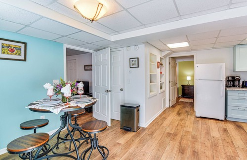 Toccoa Apartment | 2 Mi to Toccoa Falls: Cozy Getaway w/Fire Pit!