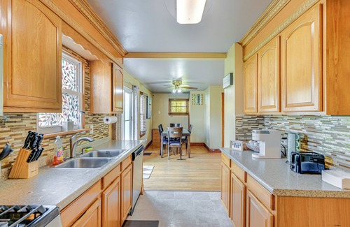 Cheektowaga House | 2 Mi to Walden Galleria: Home w/Furnished Deck!