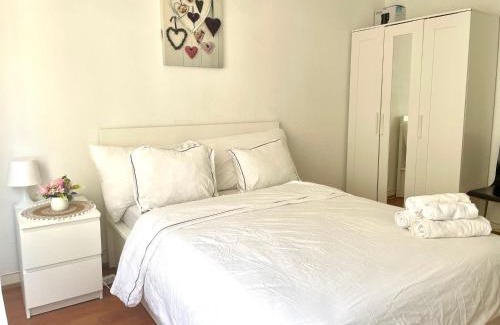 Lausanne Center Apartment | 2 minutes- 200m de la Gare de Lausanne