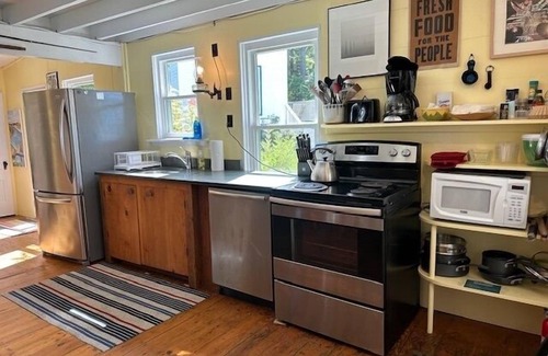 Sebasco Estates Cottage | 2 oceanfront Cottages with spectacular views, equipped with a deck offering direct water access