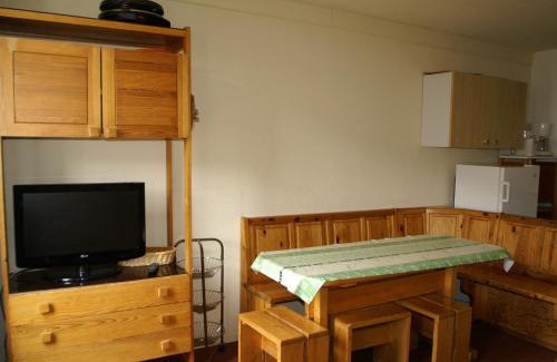 Prapoutel Apartment | 2 pièces cabine au pied des pistes avec balcon et casier à skis - FR-1-557-65