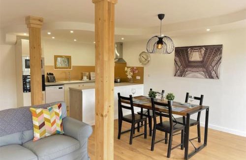 Plazac House | 2 PRIVATE POOL with Stunning Views!