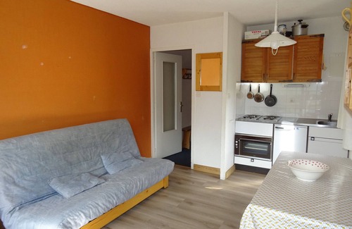 Plan Peisey Apartment | 2-room apartment for 6 people near shops and slopes