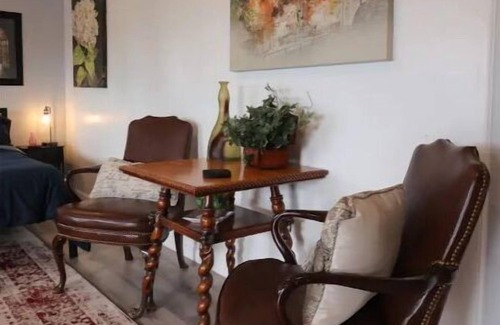 Eiber Apartment | 2 Rockleys Family Suite EV Charging Availible